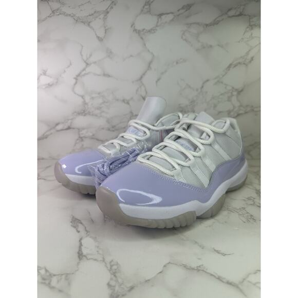 Nike Air Jordan 11 Retro Low Pure Violet Size 9.5 Womens with Receipt AH7860-101 - Picture 1 of 5
